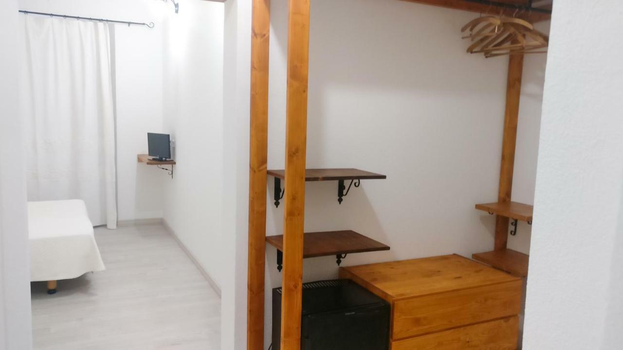 Hotel Da Cecco Santa Teresa Gallura Habitación foto